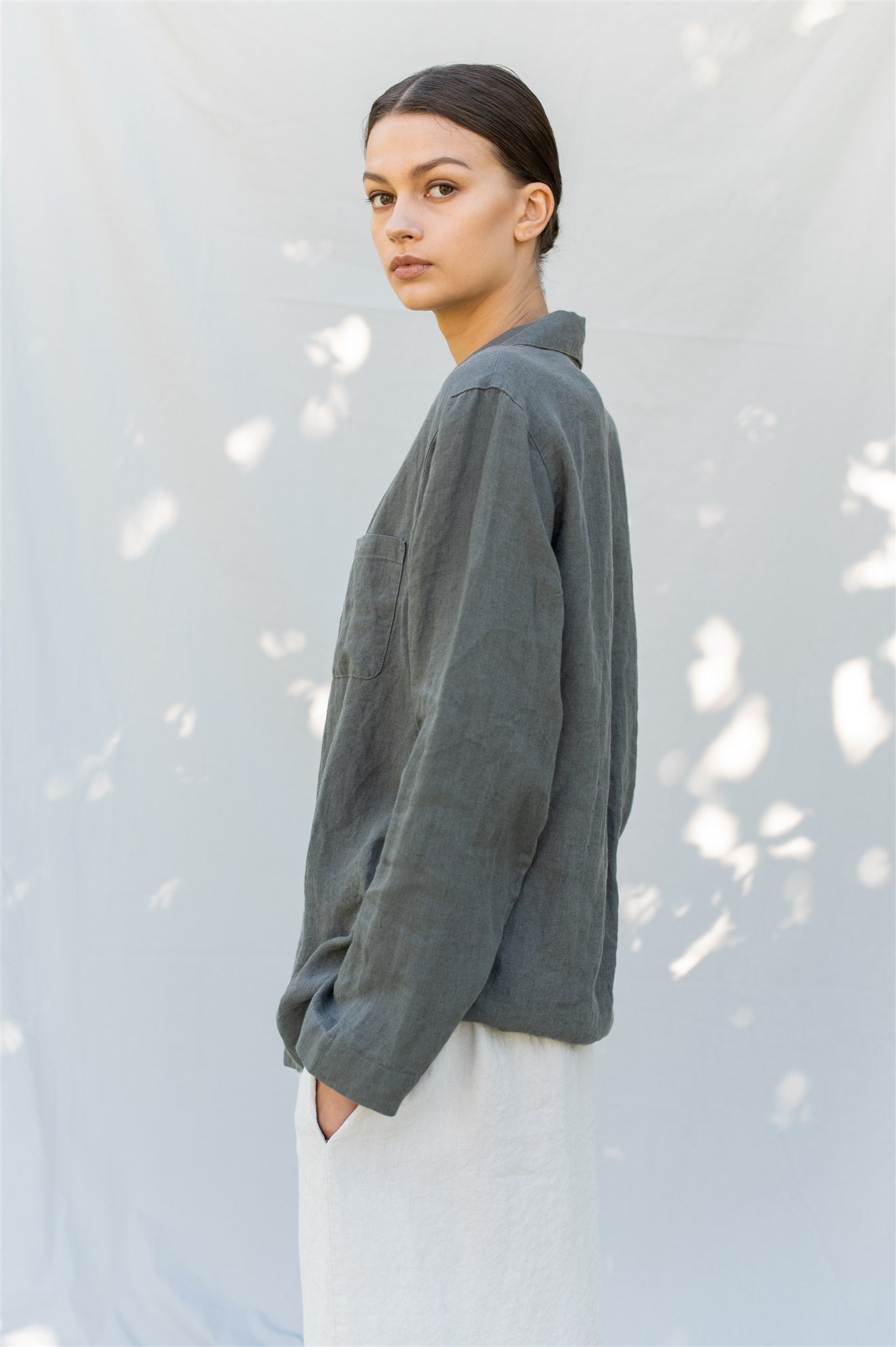 BE YOUNG shirt with pocket grey taupe - MOO Linen Shop
