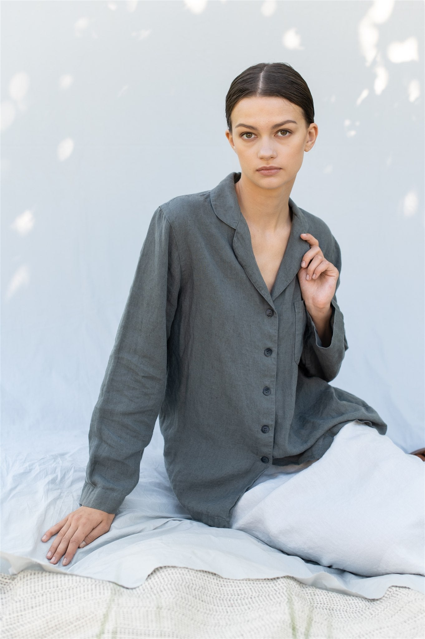 BE YOUNG shirt with pocket grey taupe - MOO Linen Shop