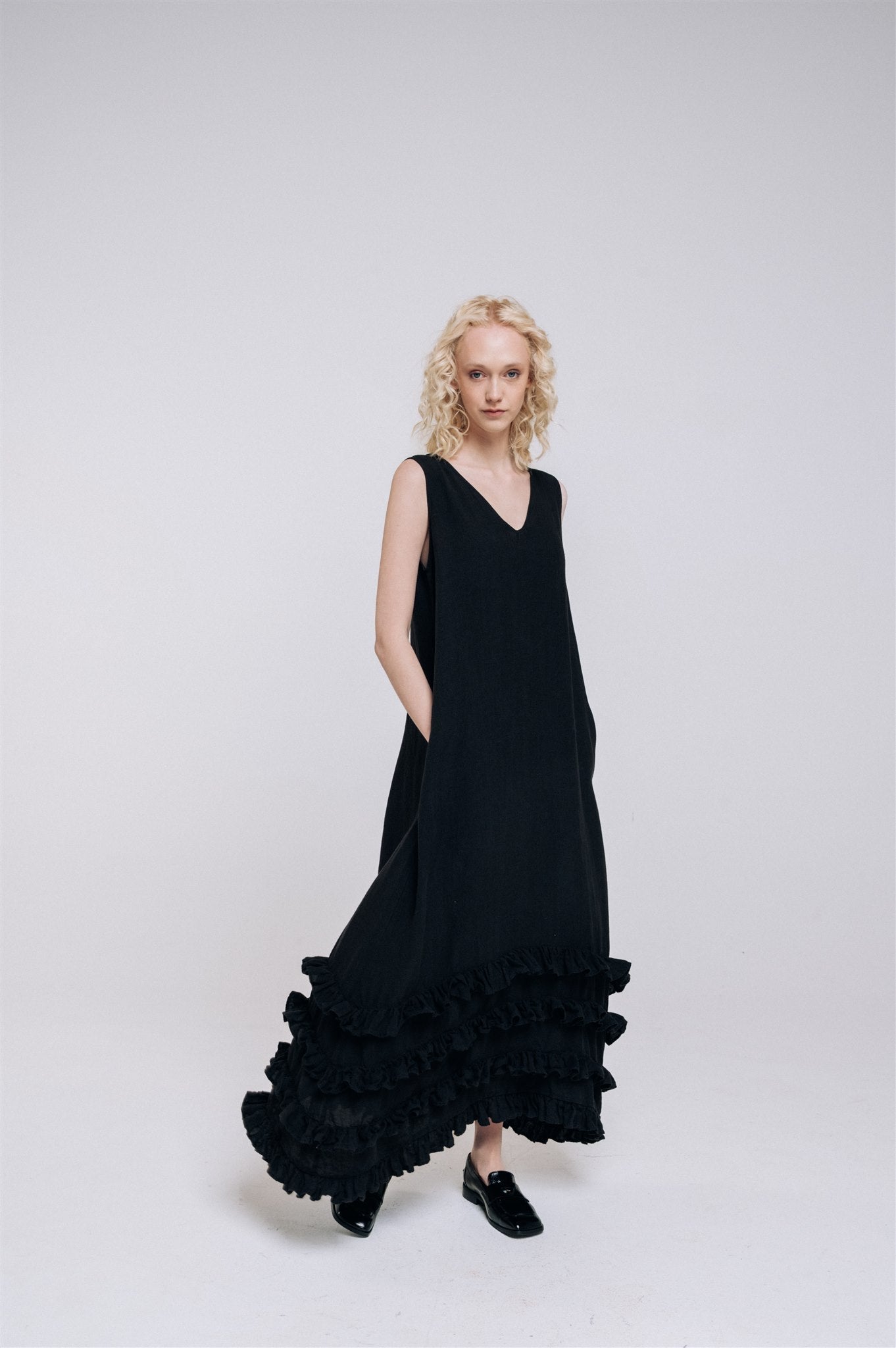 CAROLINE maxi dress black - MOO Linen Shop