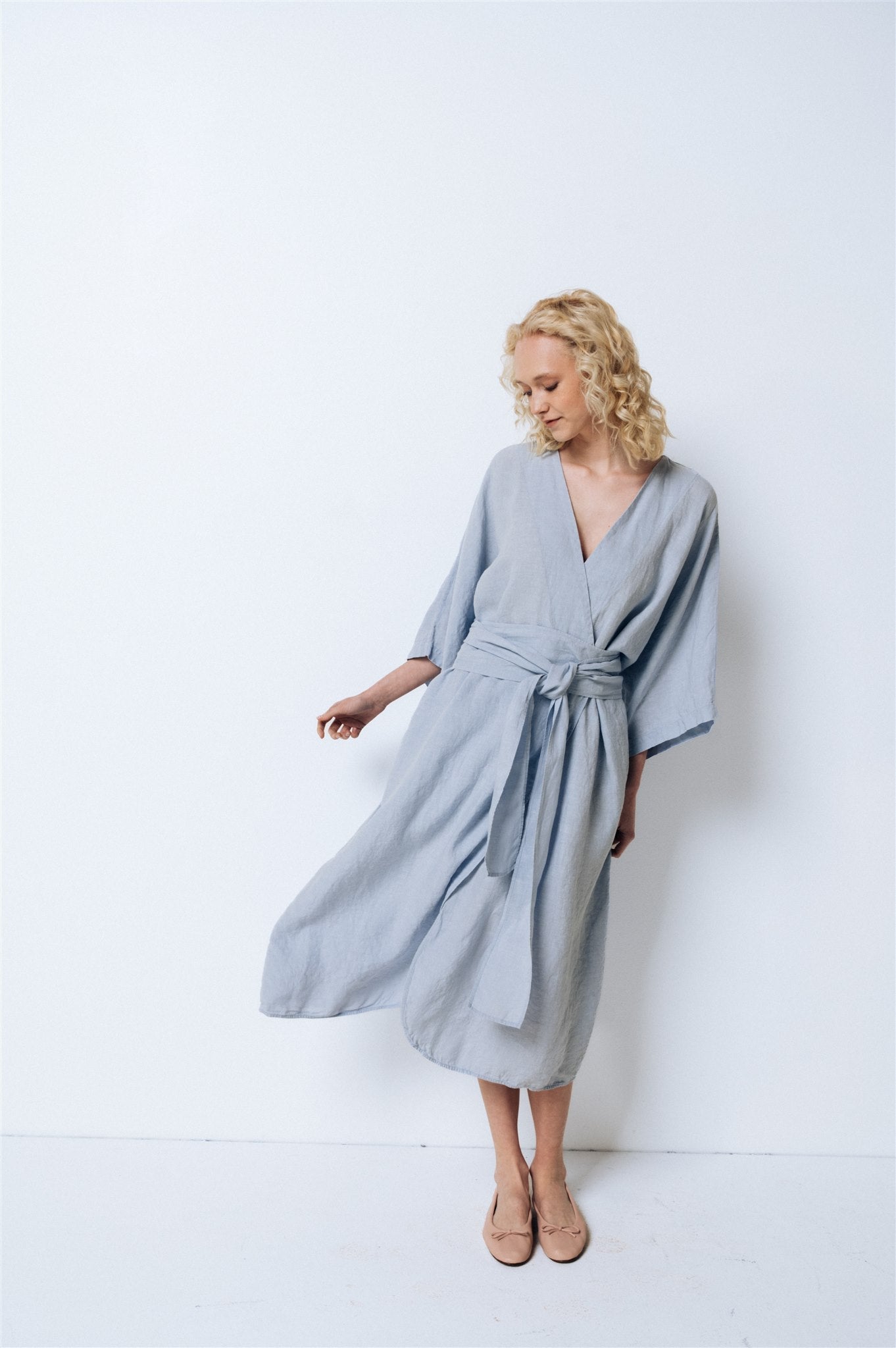 DATE wrap dress blue ice - MOO Linen Shop