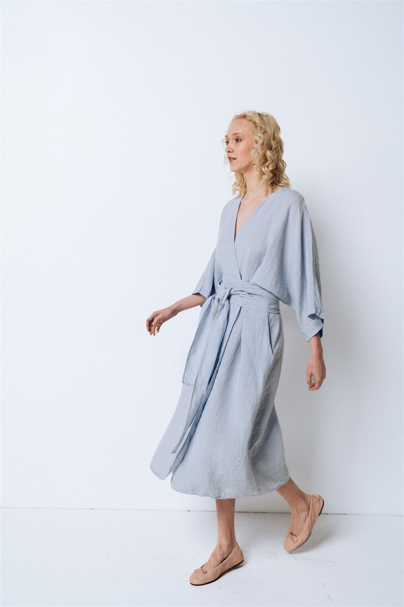 DATE wrap dress blue ice - MOO Linen Shop