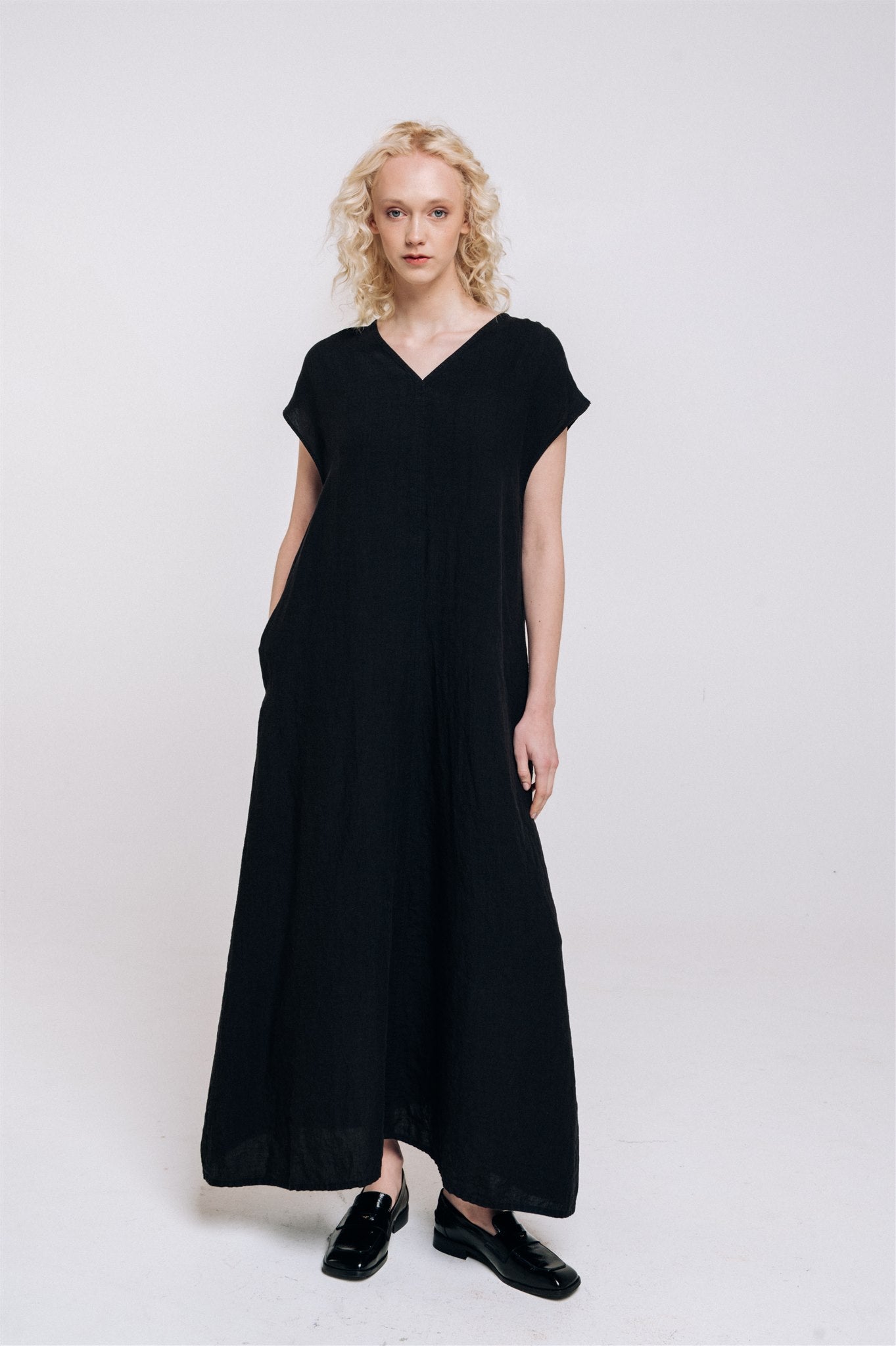 DOR maxi dress charcoal - MOO Linen Shop