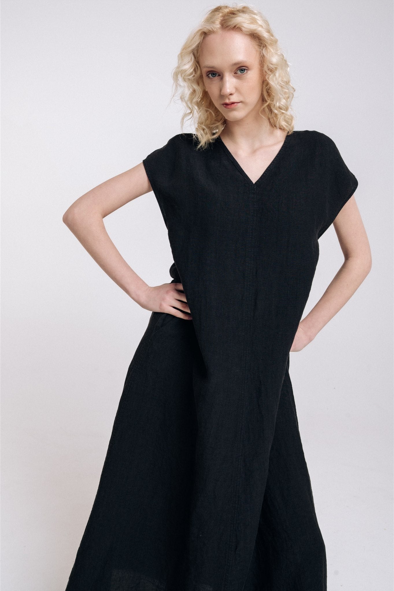 DOR maxi dress charcoal - MOO Linen Shop