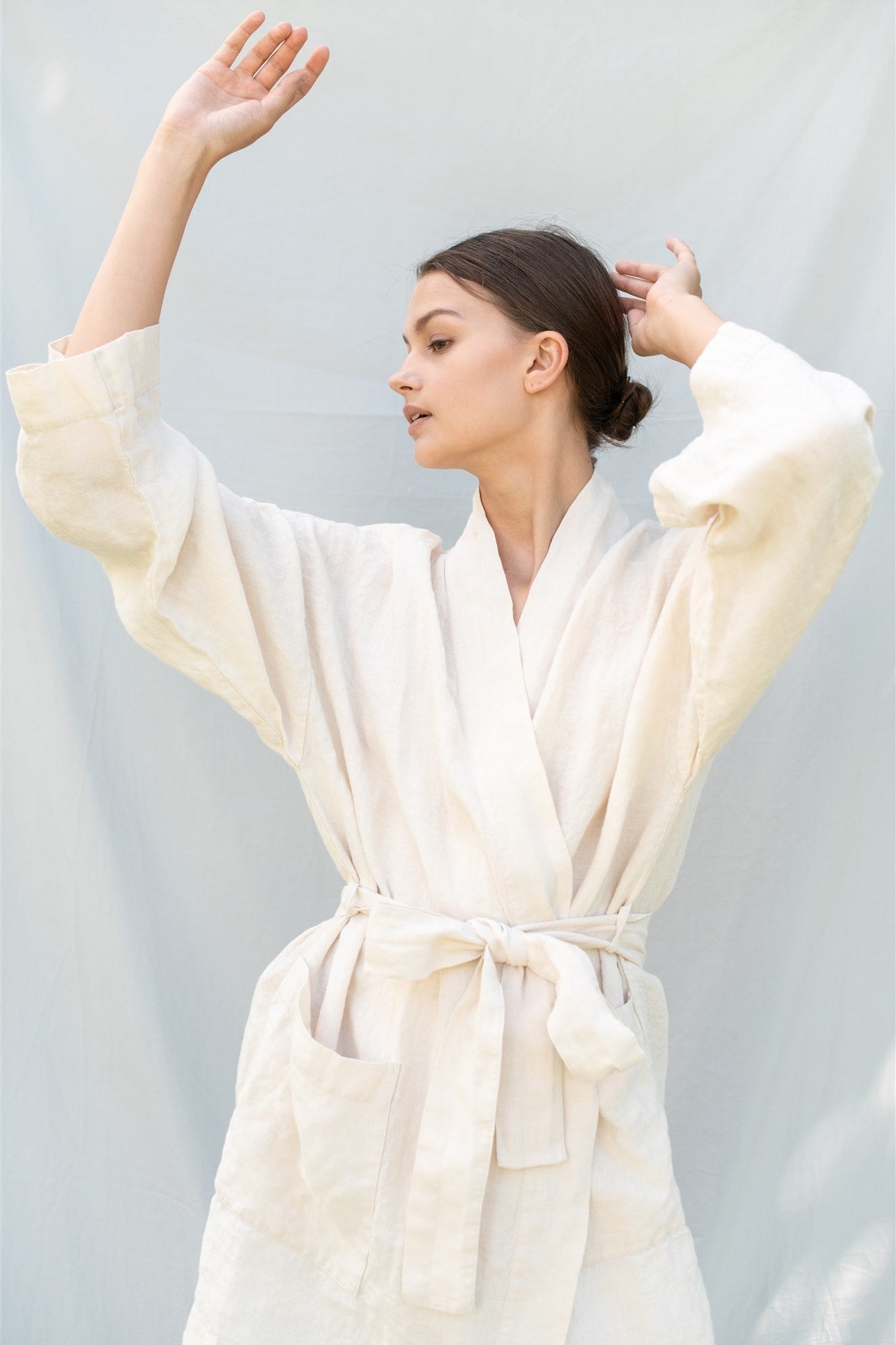 DREAM linen kimono robe cream - MOO Linen Shop