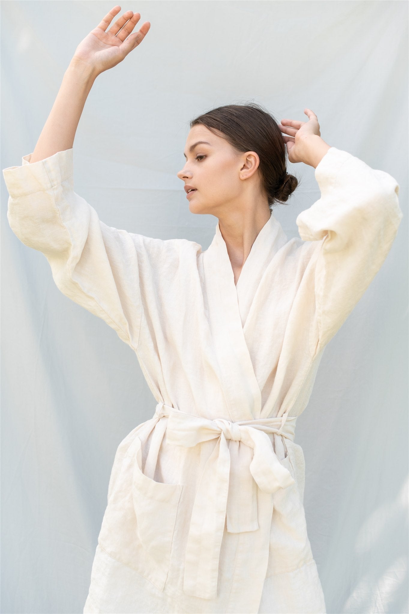 DREAM linen kimono robe cream - MOO Linen Shop