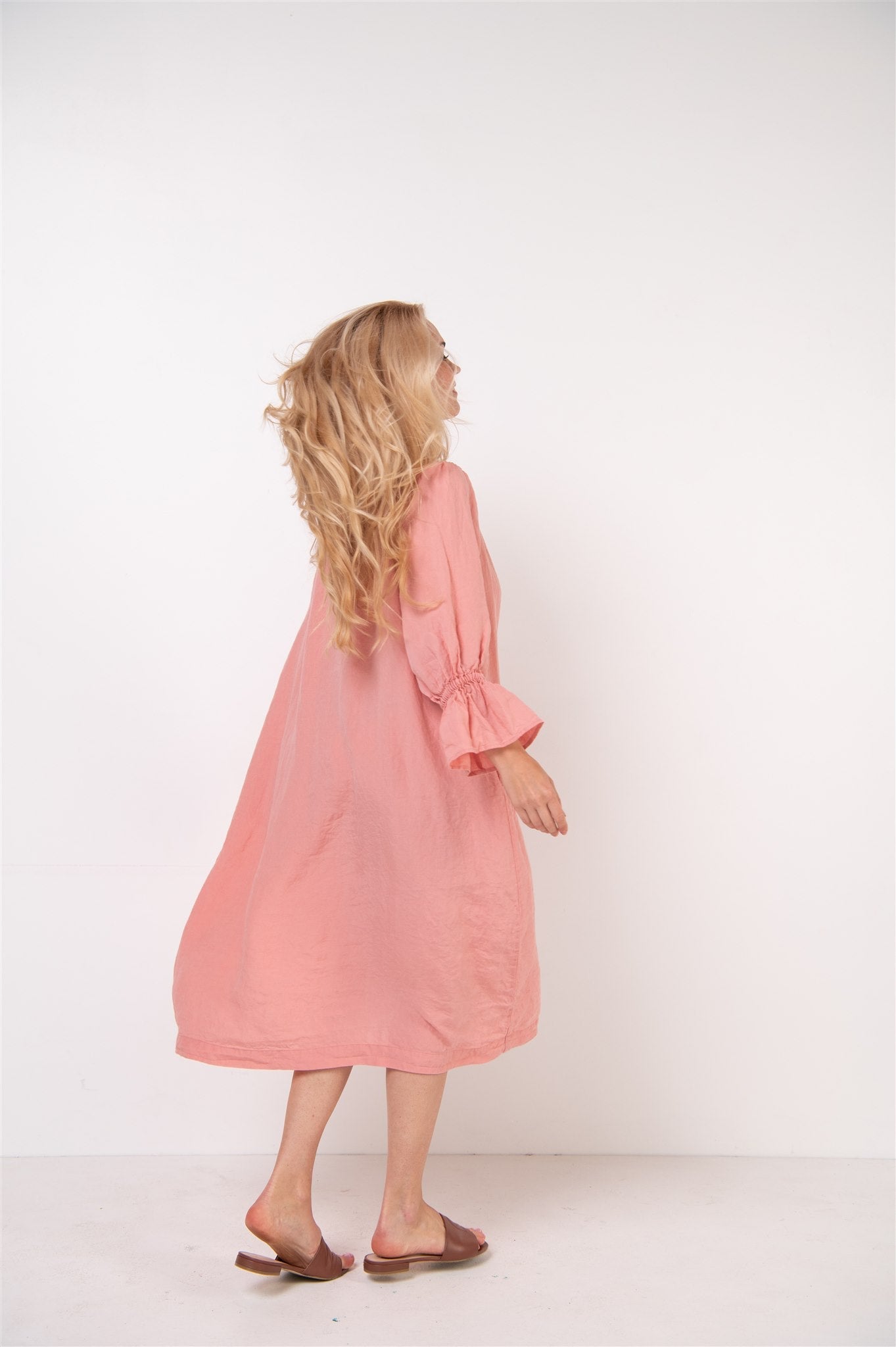 ESTELLA off the shoulder dress white - MOO Linen Shop