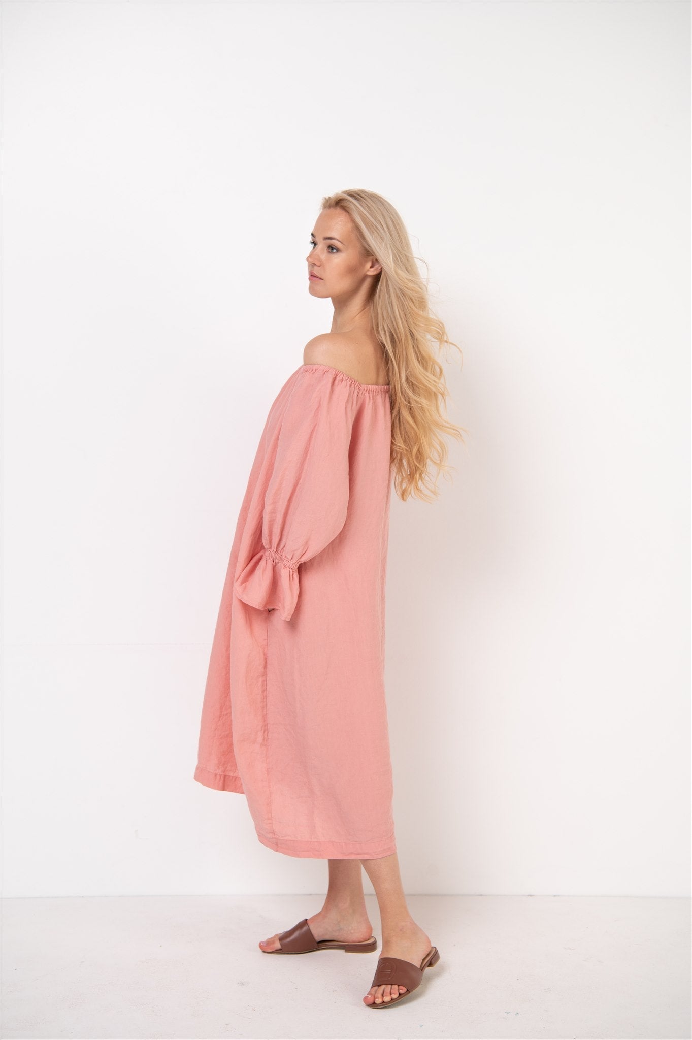 ESTELLA off the shoulder dress white - MOO Linen Shop