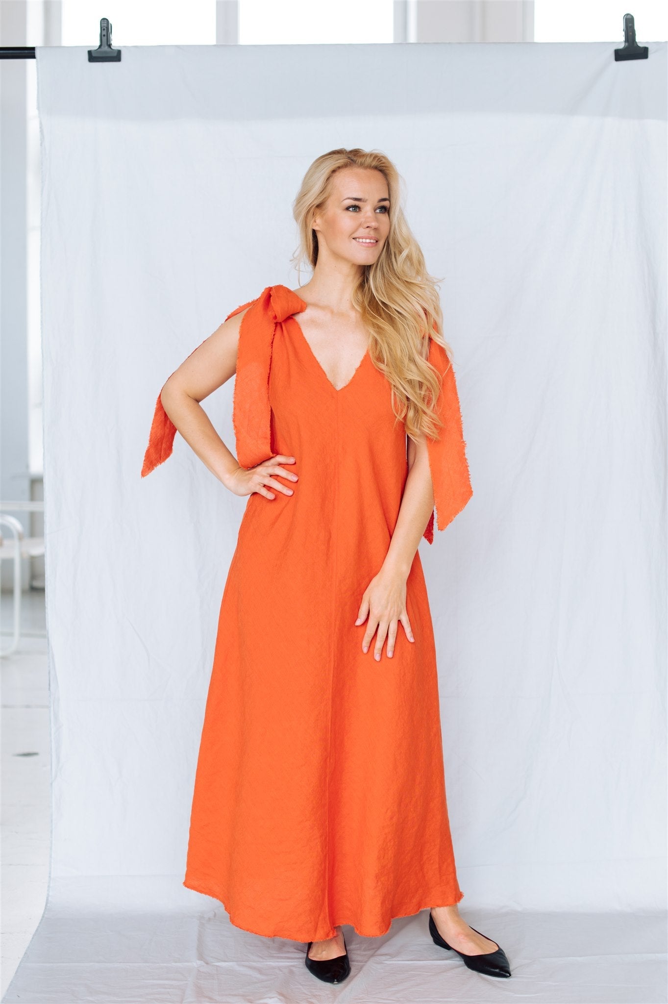 JILY maxi dress white - MOO Linen Shop