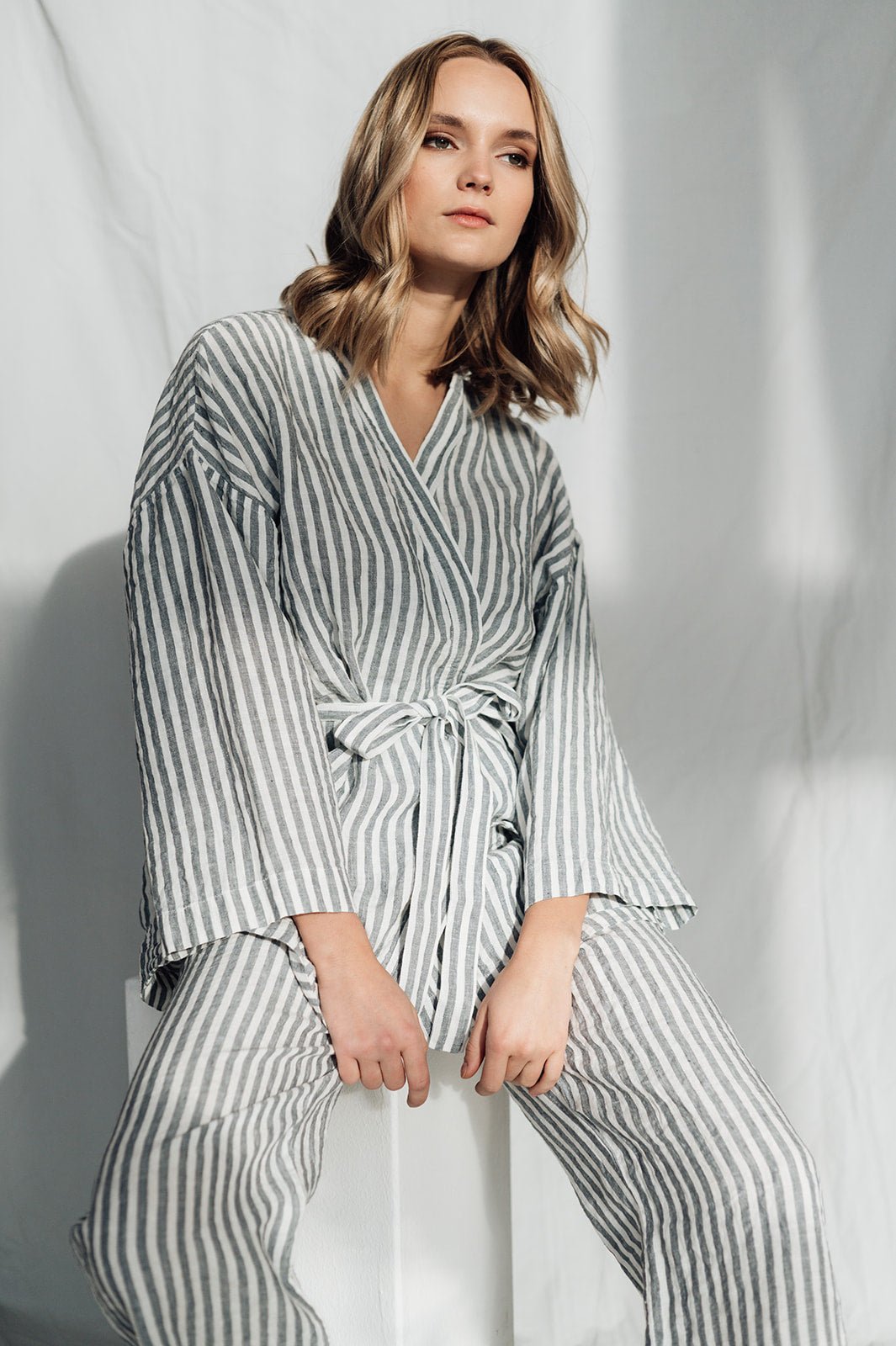 LISA PLUS wrap set charcoal - MOO Linen Shop