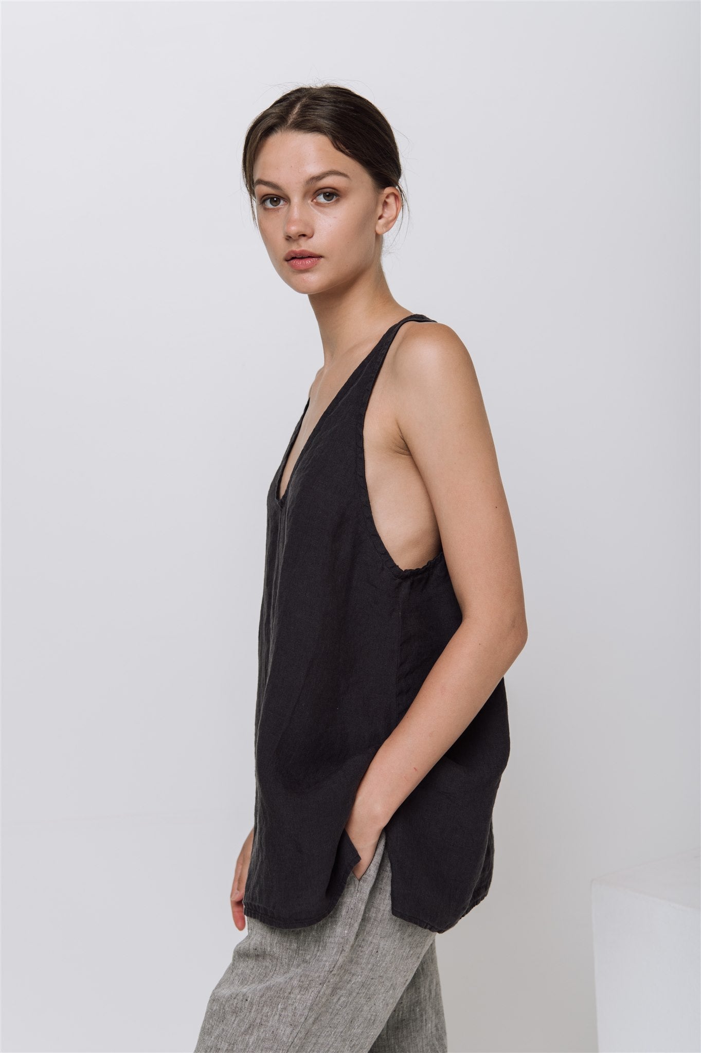 MIA slip top natural - MOO Linen Shop