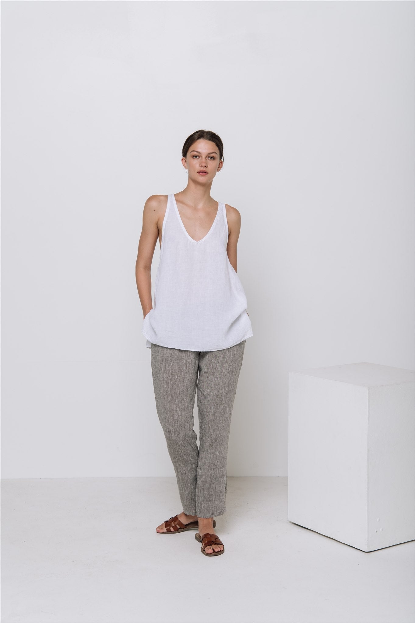 MIA slip top natural - MOO Linen Shop