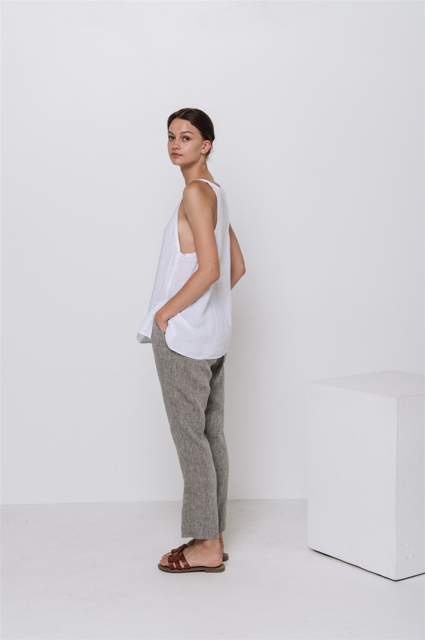 MIA slip top natural - MOO Linen Shop