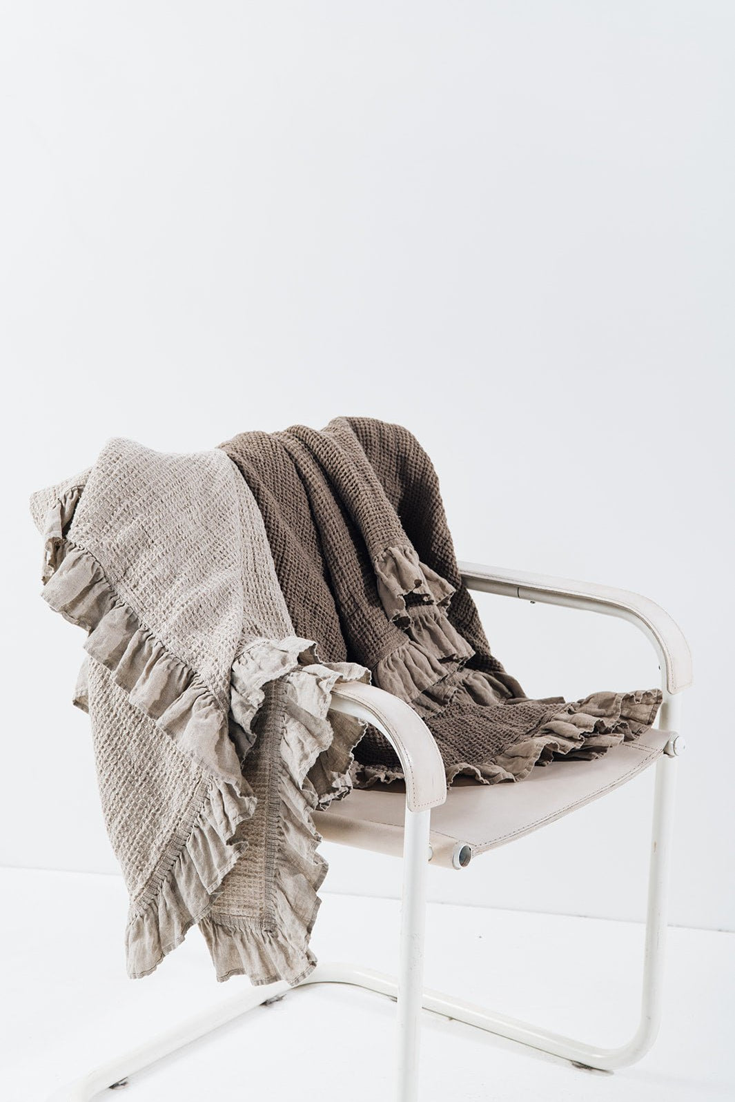 Natural waffle THROW natural waffle - MOO Linen Shop