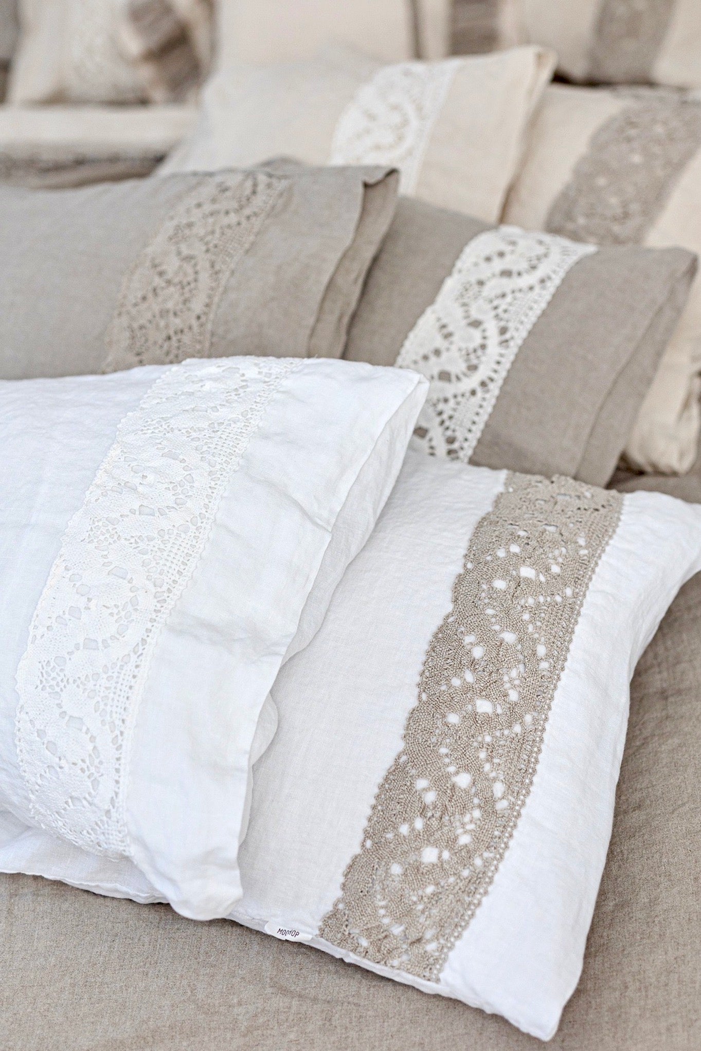 Pillowcase SET envelope LACE cream with natural lace - MOO Linen Shop