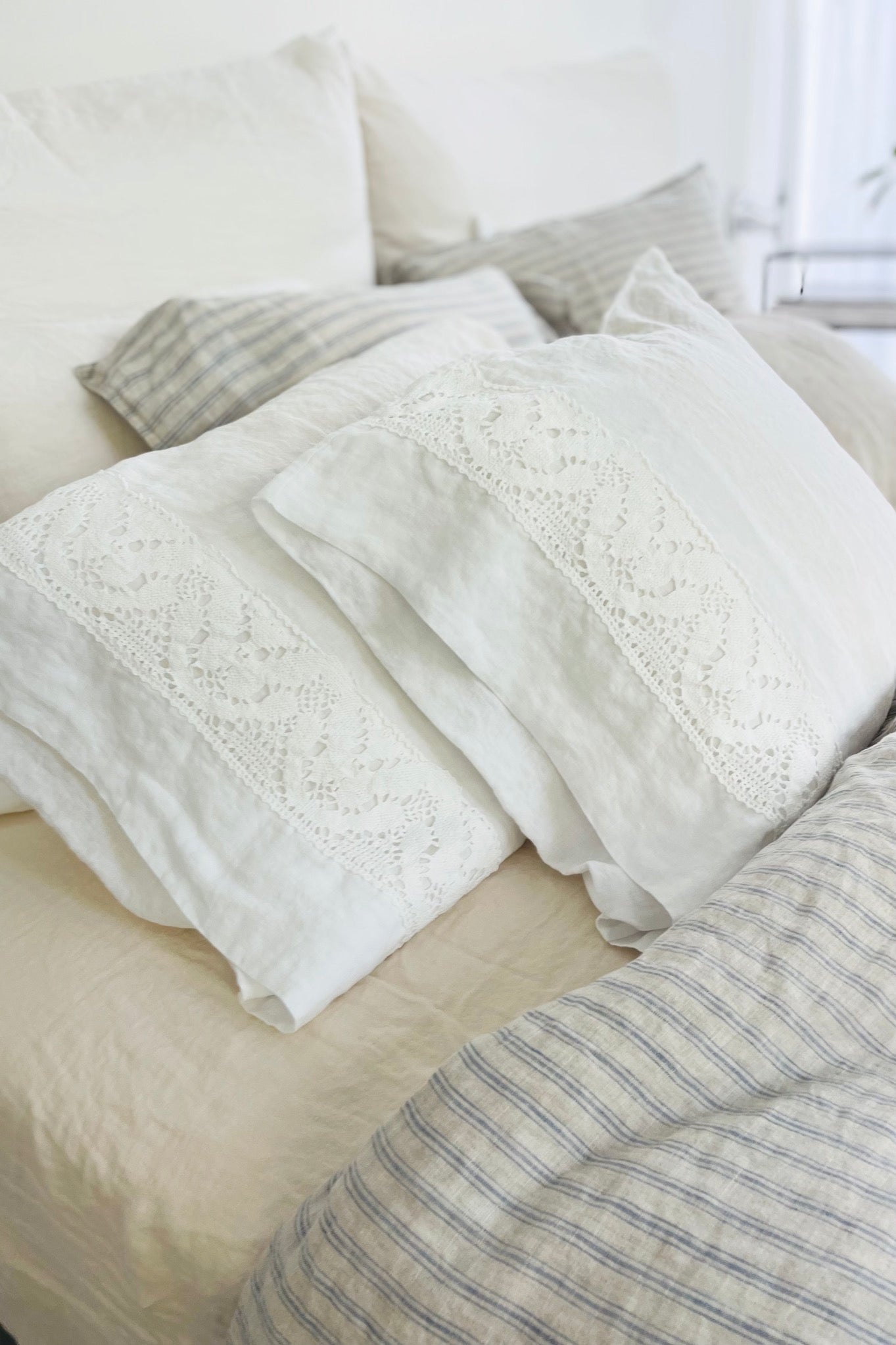 Pillowcase SET envelope LACE cream with natural lace - MOO Linen Shop
