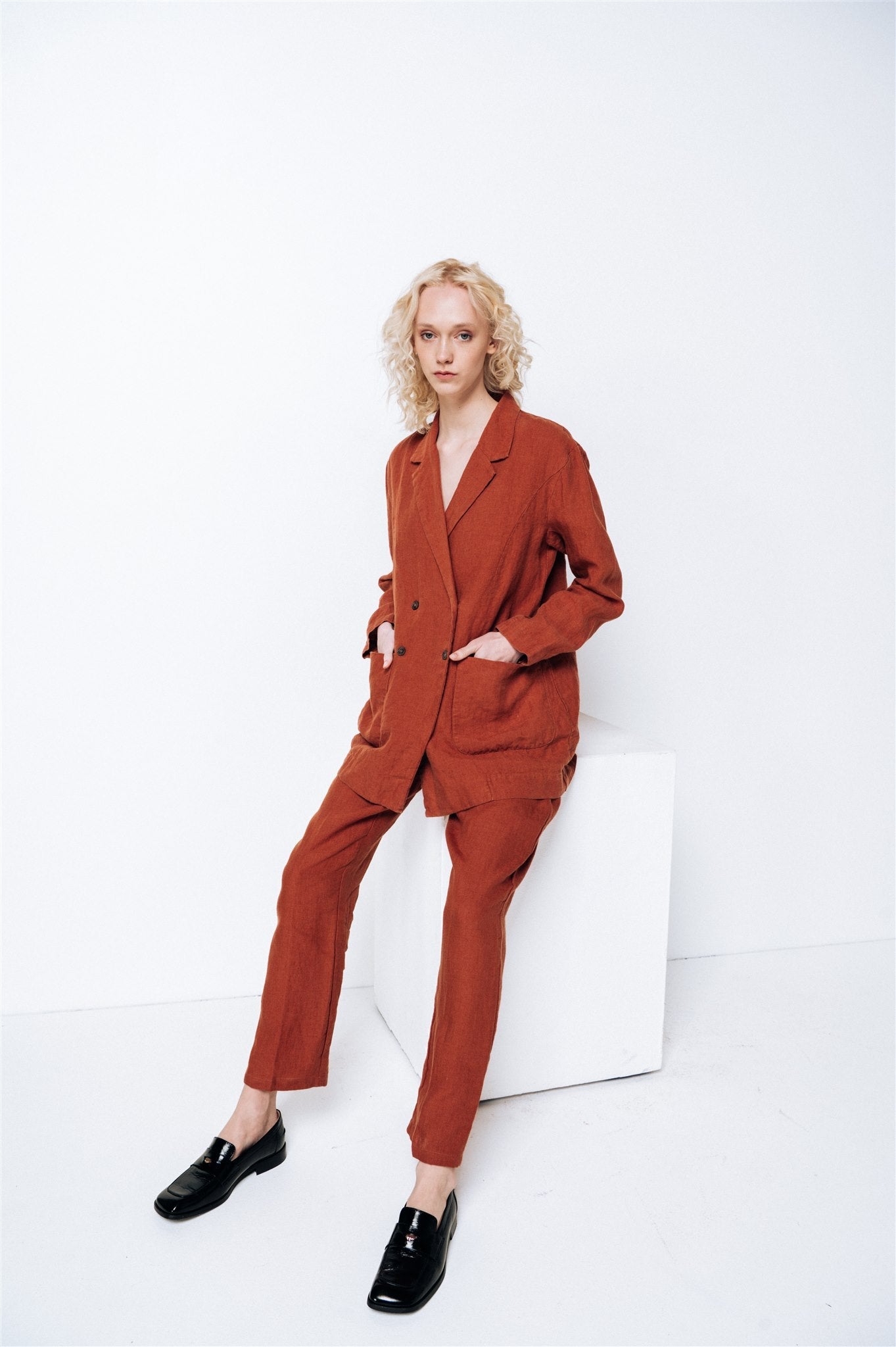 SANDER tailored pants and linen blazer caramel - MOO Linen Shop