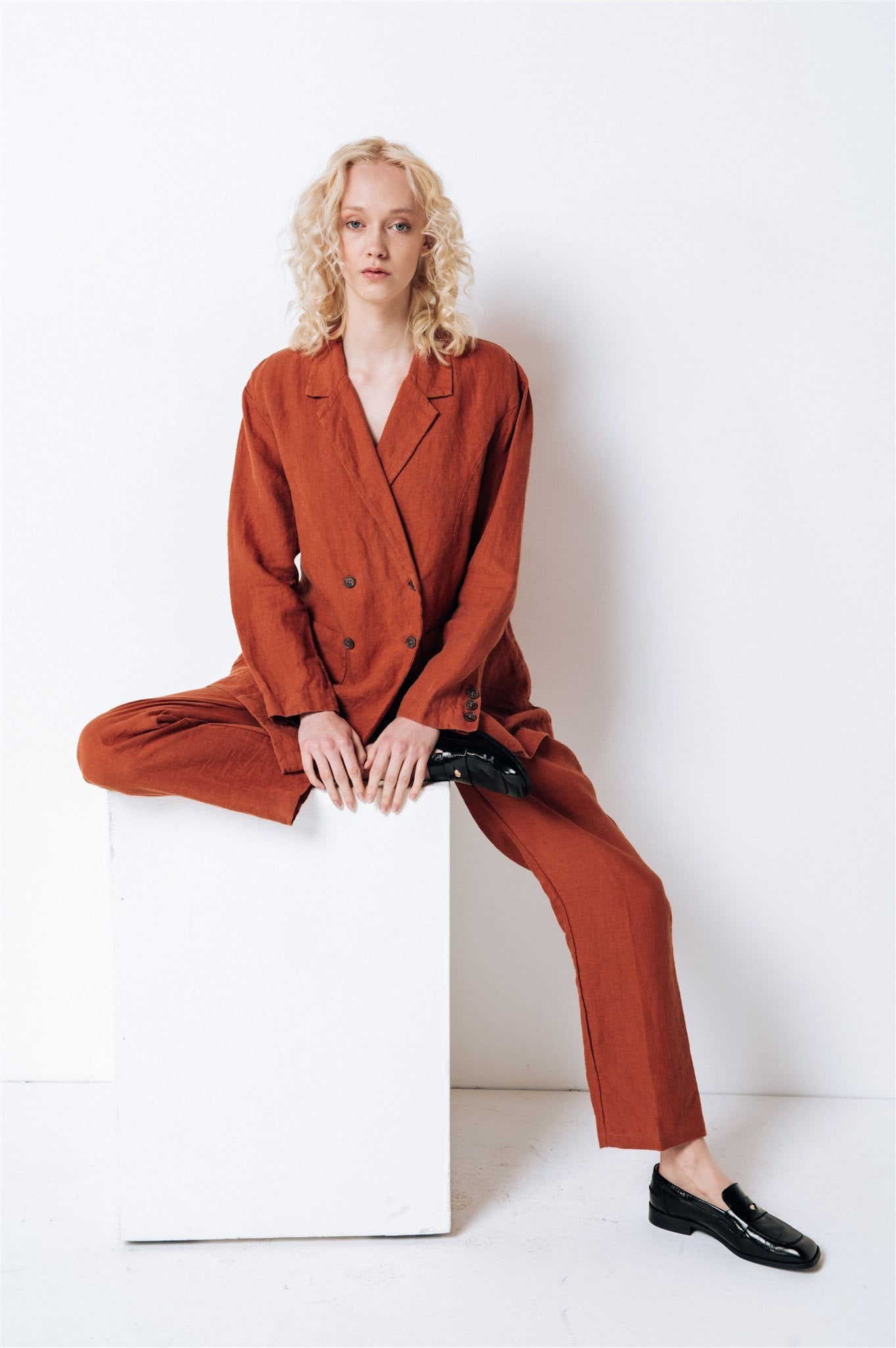 SANDER tailored pants and linen blazer caramel - MOO Linen Shop