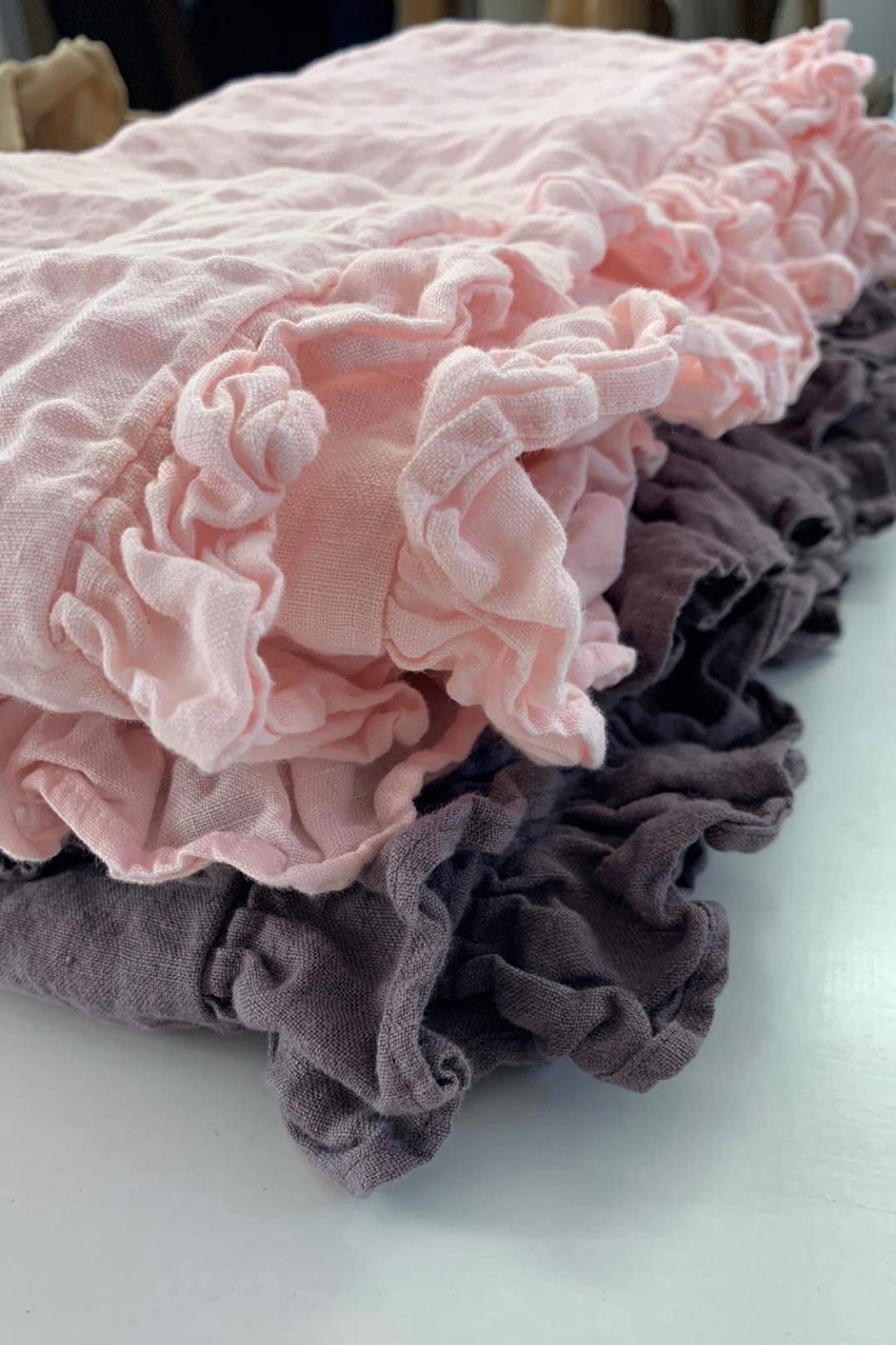 Small ruffle pillowcase SET white - MOO Linen Shop