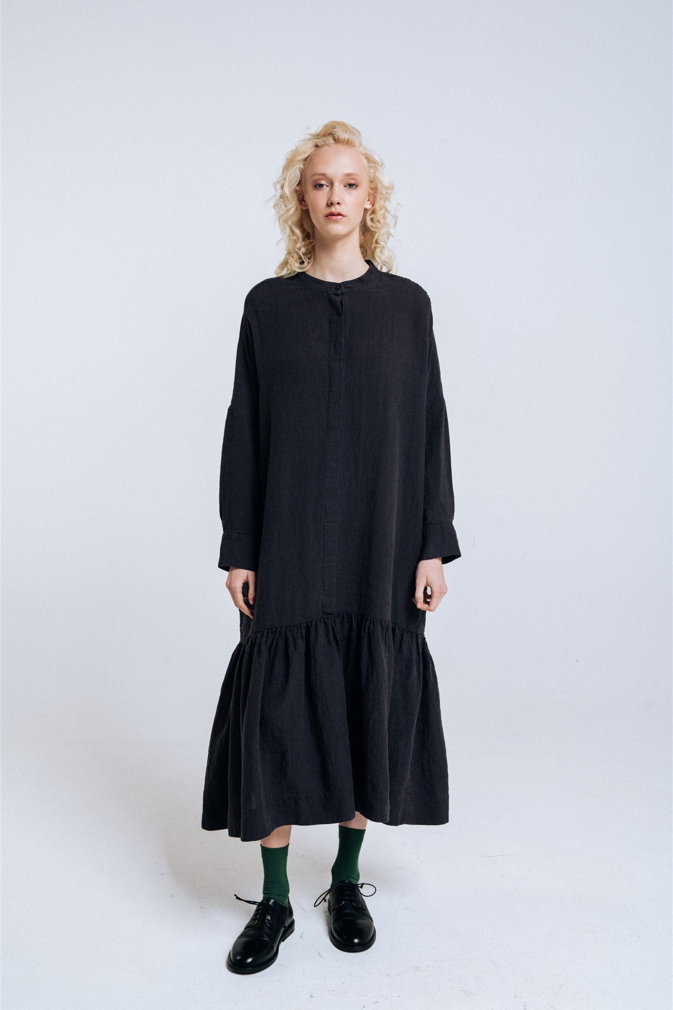 ZAIGA oversized linen dress charcoal - MOO Linen Shop