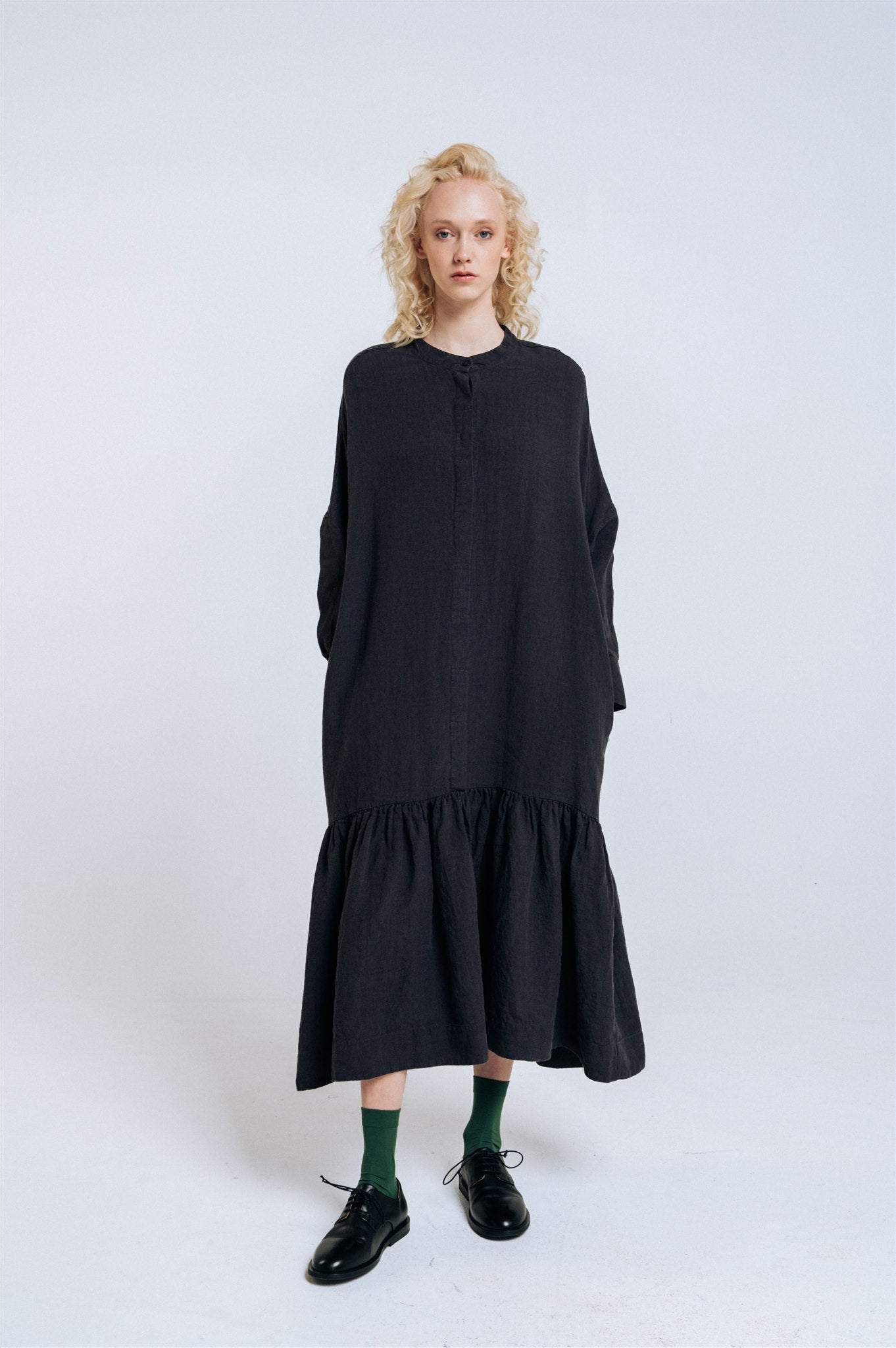 ZAIGA oversized linen dress charcoal - MOO Linen Shop