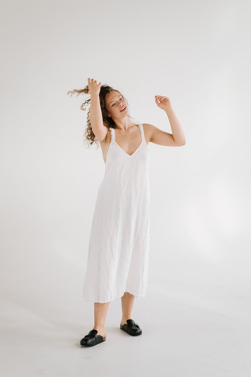 ZOOM beach strap dress cream - MOO Linen Shop