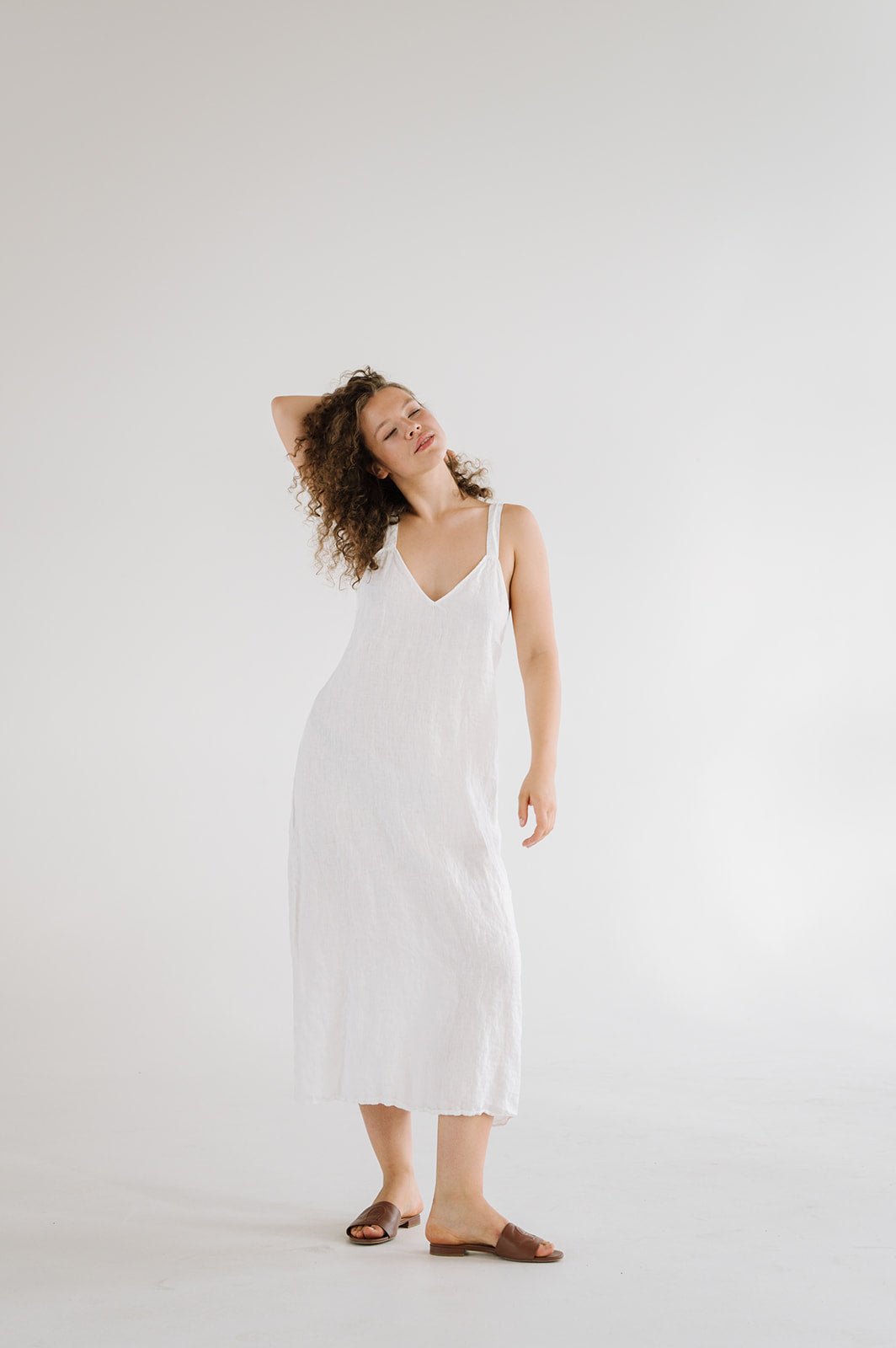 ZOOM beach strap dress cream - MOO Linen Shop